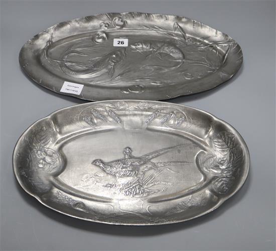 A Kayserzinn oval pewter dish and a similar Art Nouveau fish dish longest 47cm (2)